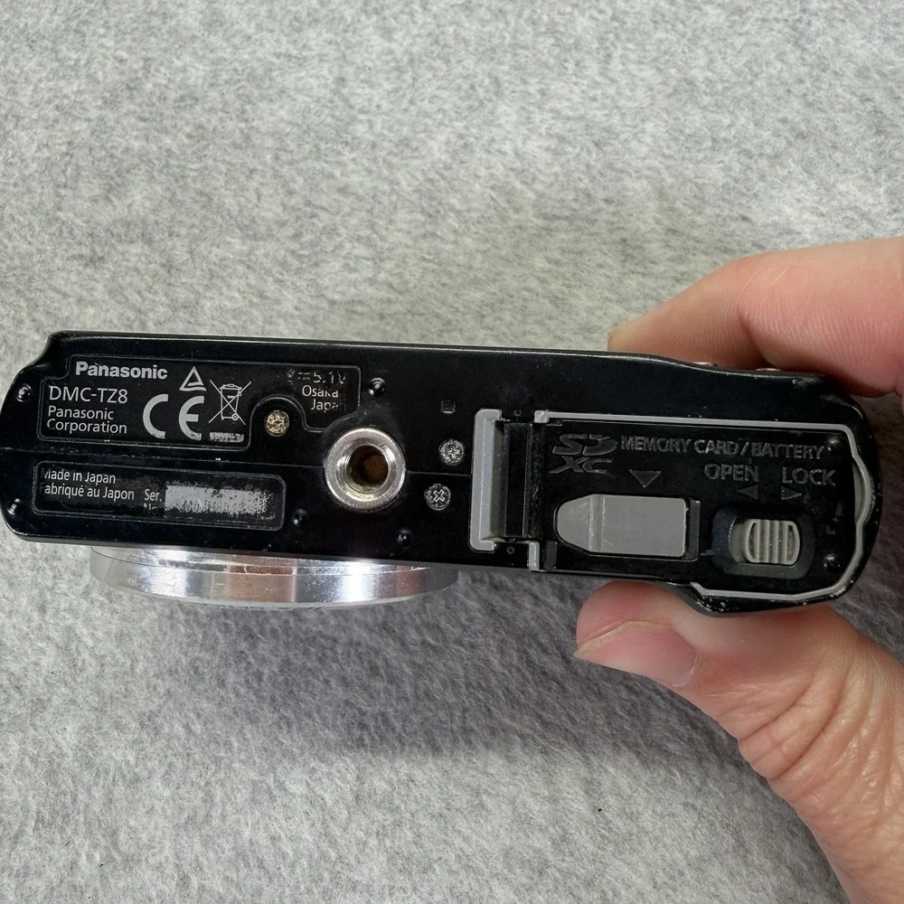 Panasonic Lumix DMC-TZ8 Digital Camera Black For Parts Untested